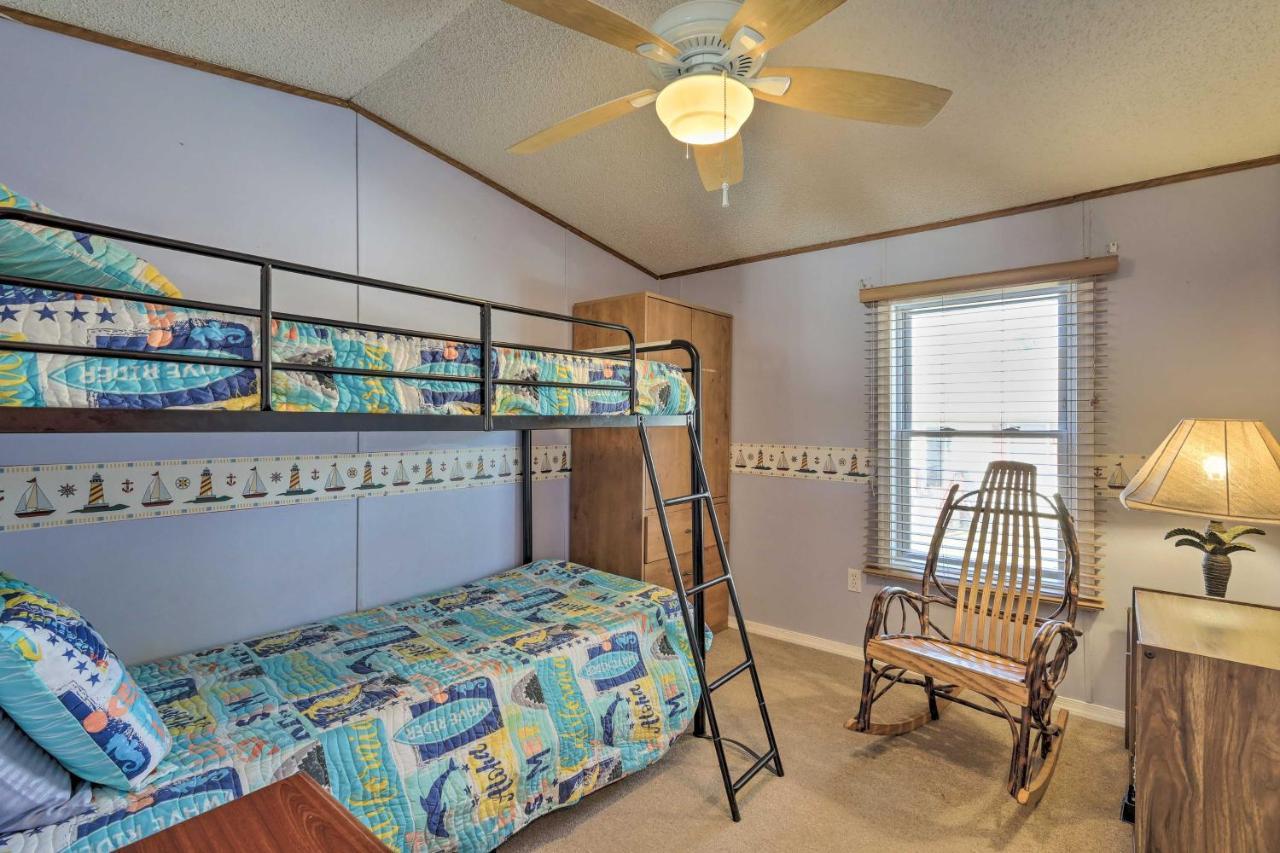Quaint Chincoteague Island Hideaway With 2 Porches! Villa Buitenkant foto