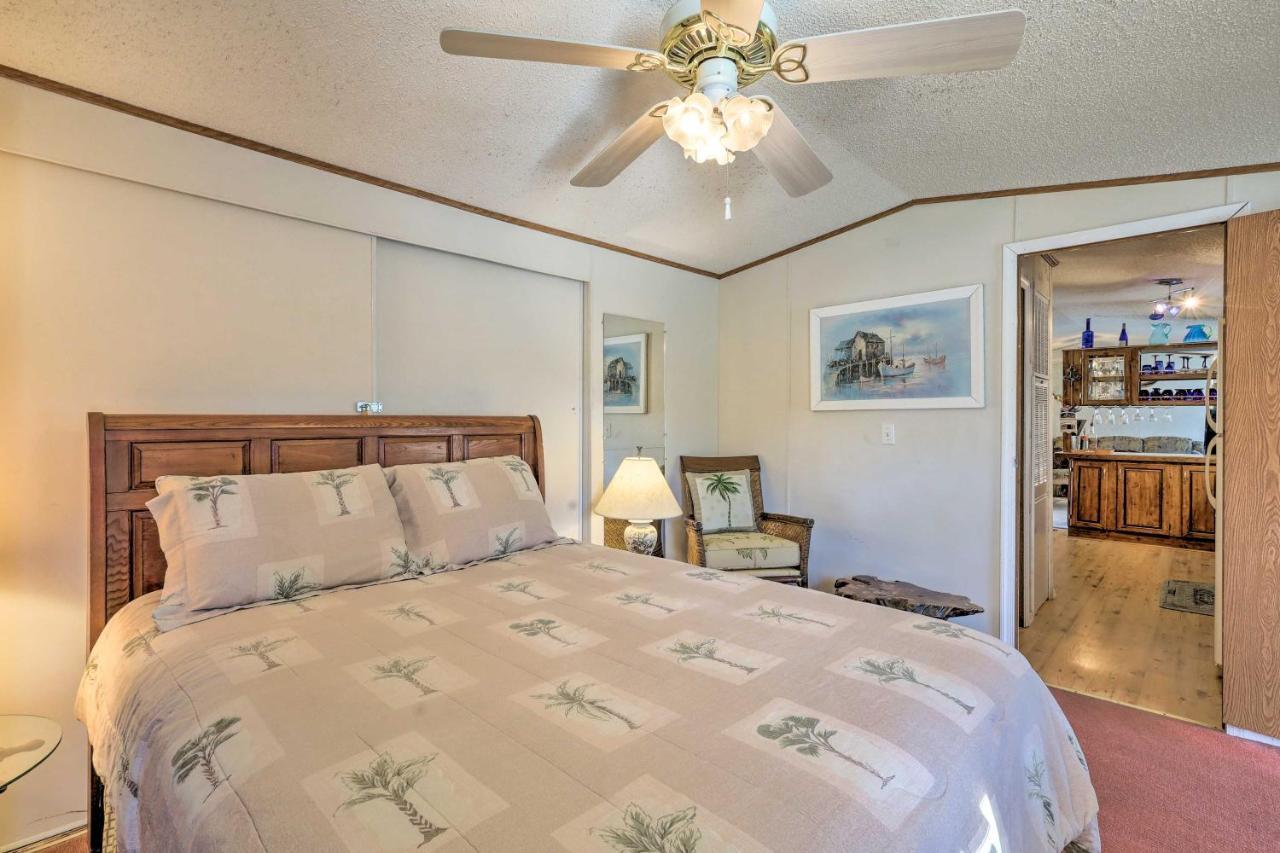 Quaint Chincoteague Island Hideaway With 2 Porches! Villa Buitenkant foto